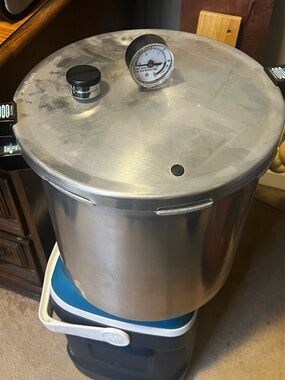 Heavy-Duty Stainless Steel Pressure Canner - Silver presto brand